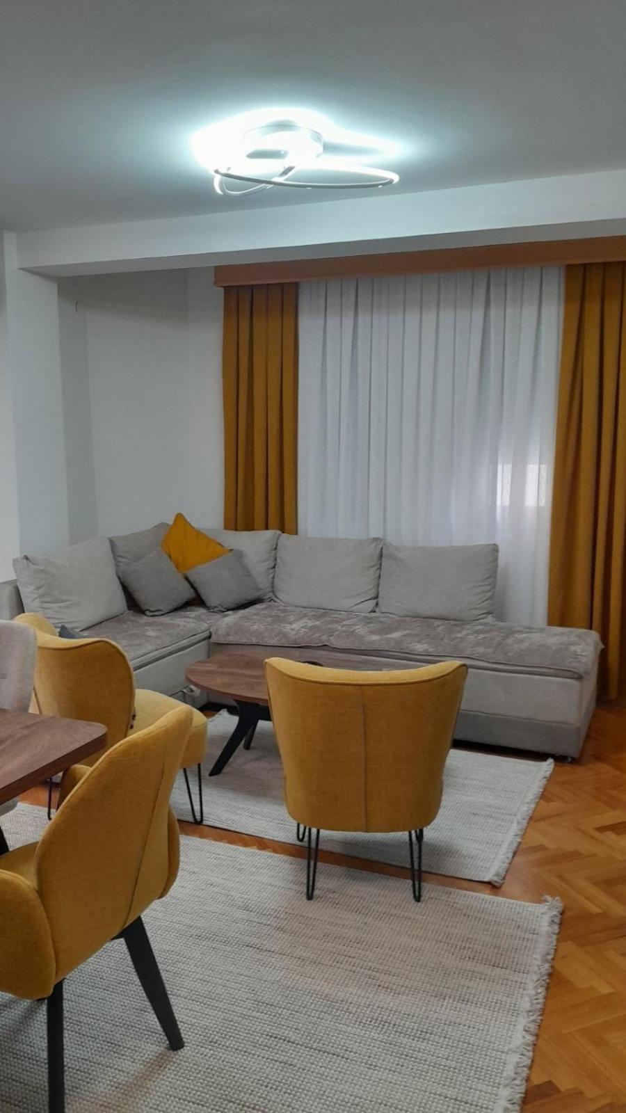 Kuman Apartments Kumanovo Eksteriør bilde